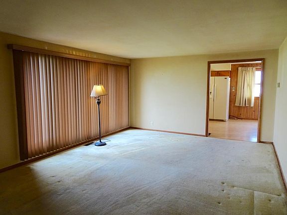 4th image of 2708 N Cowing Park Ln