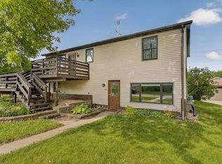 105 6th Ave NW, Dodge Center, MN 55927