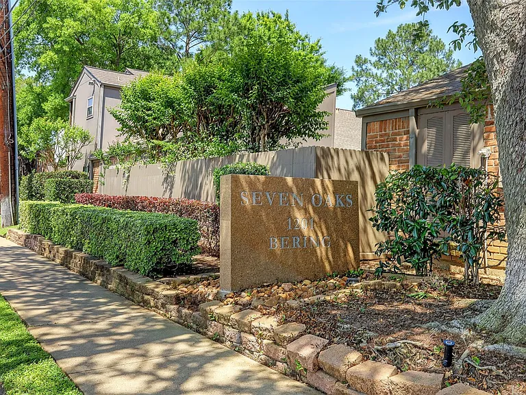 1201 Bering Dr #27 — Photo 20