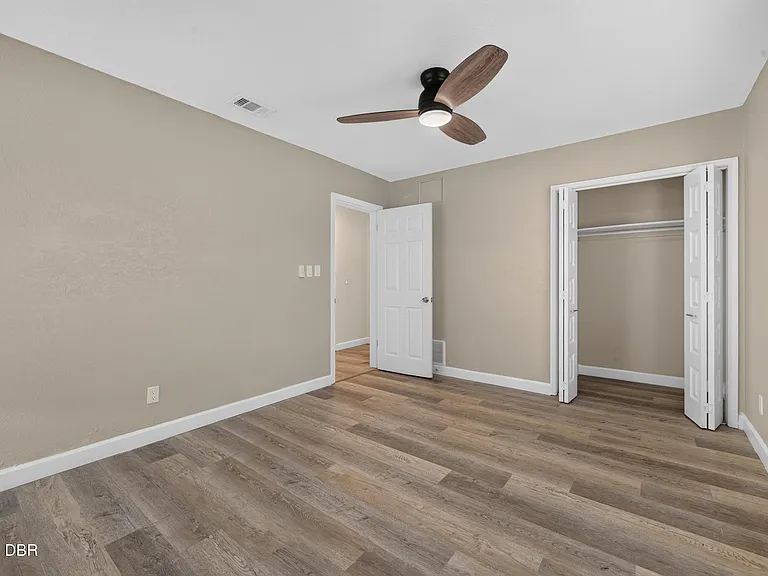 398 Golf Blvd — Photo 17