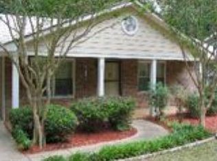 105 Rocky Dr, Athens, GA 30607