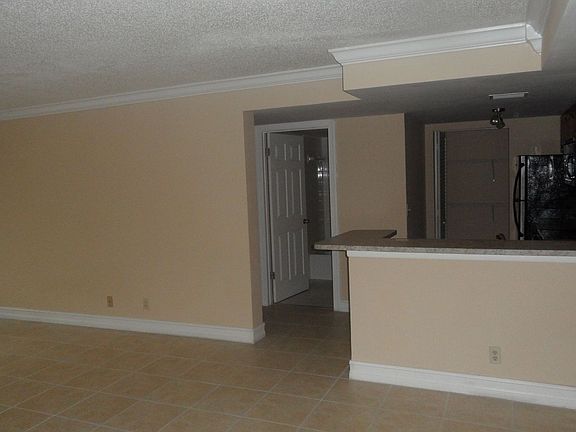 3rd image of 10725 Cleary Blvd APT 107