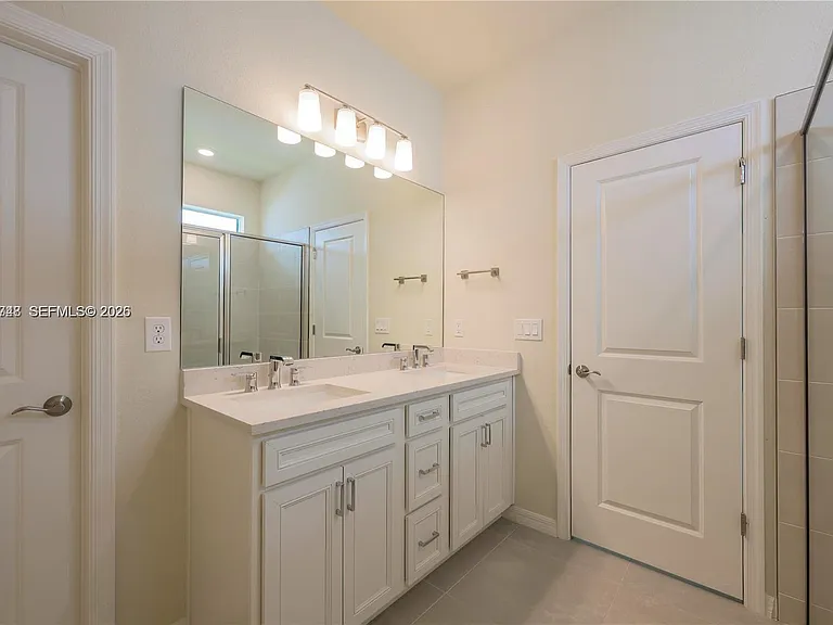 12300 SW Myrtle Oak Dr — Photo 23