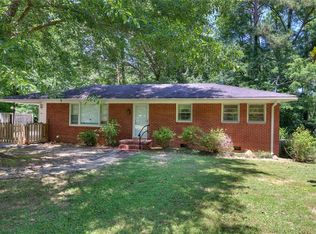 11 Sunset Cir, Cartersville, GA 30120