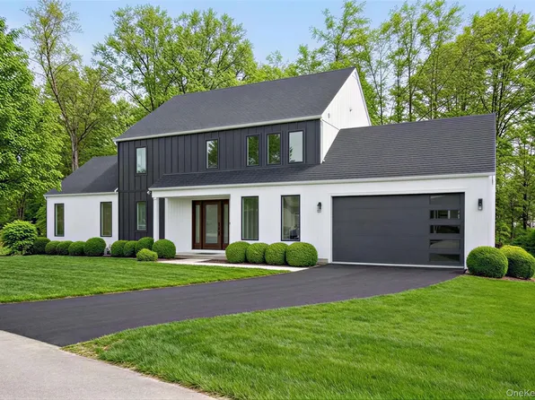 24 Wildwood Drive, Rock Tavern, NY 12575