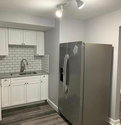 4th image of 1646 Euclid Ave #1