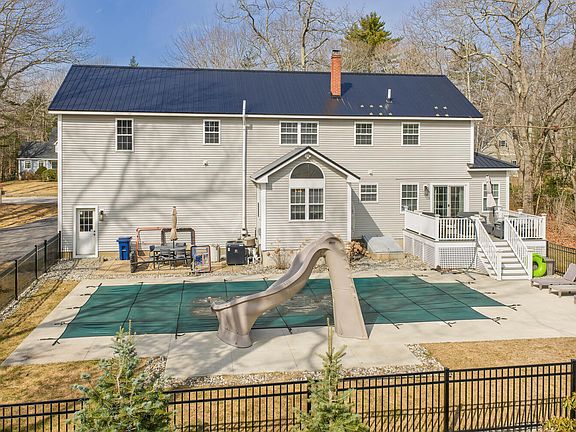 5th image of 35 Plymouth Drive