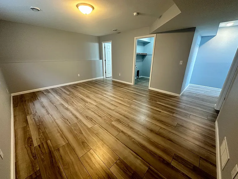 2513 Ivory St — Photo 21