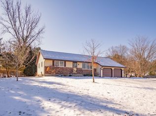 90 Gipp Rd, Albany, NY 12203