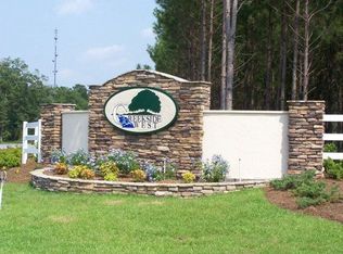 7286 Wind Chase Dr, Hahira, GA 31632