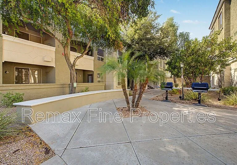 5303 N 7th St #324 — Photo 26