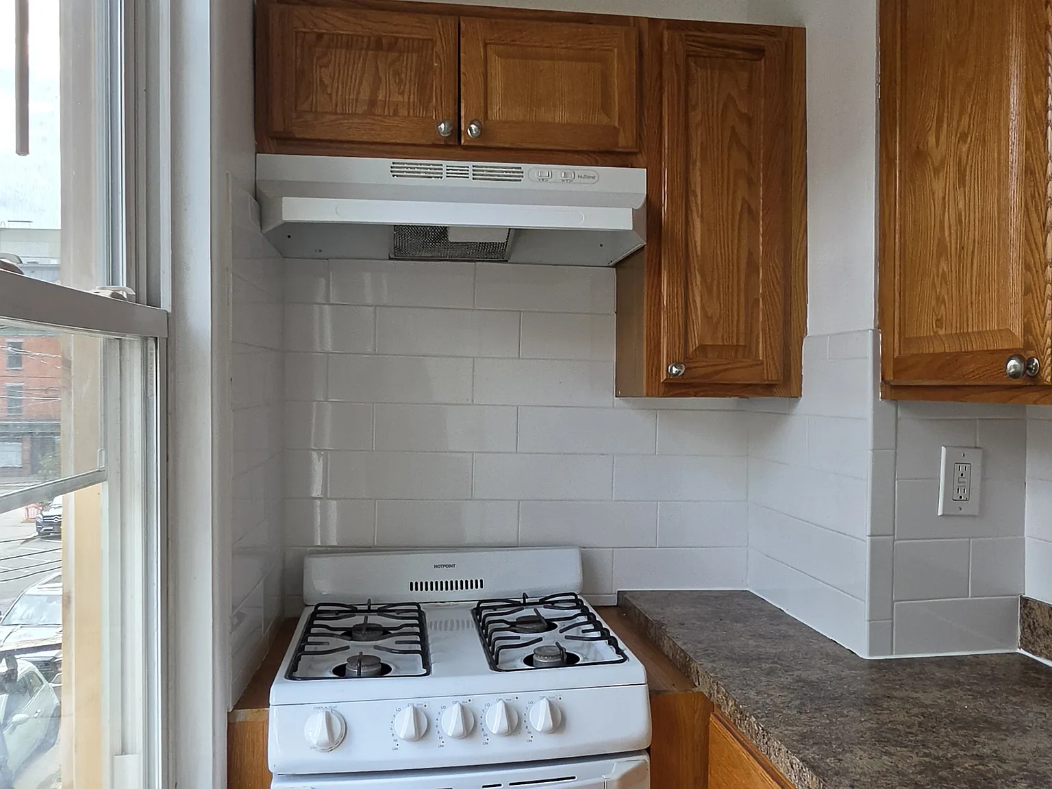 Studio, 335 sqft, $1,400 — Photo 4