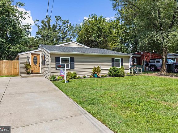 5th image of 222 Glen Rd