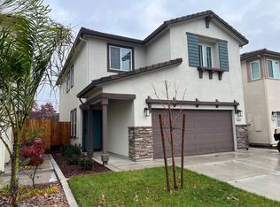 2453 Chandon Cir, Modesto, CA 95355