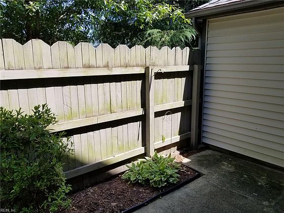 2nd image of 4581 Shallowford Cir