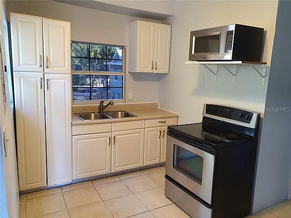 2nd image of 2102 14th St S