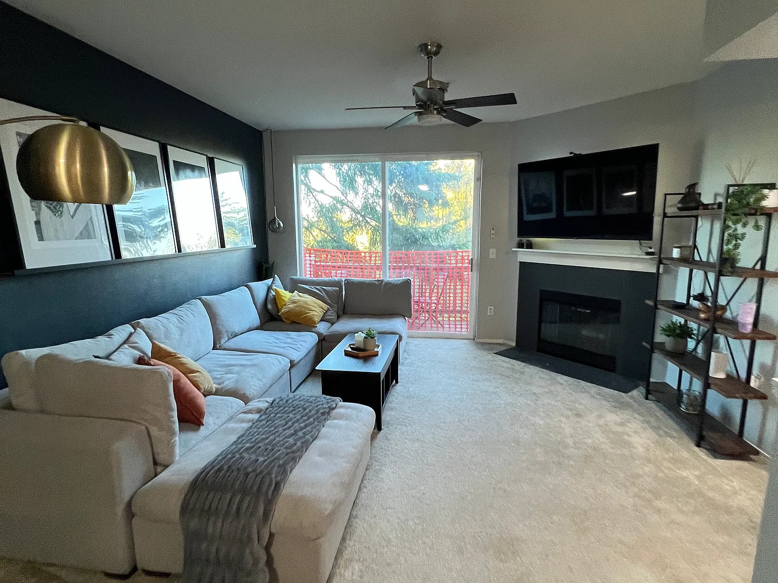 3 bed, 1238 sqft, $3,100 — Photo 4