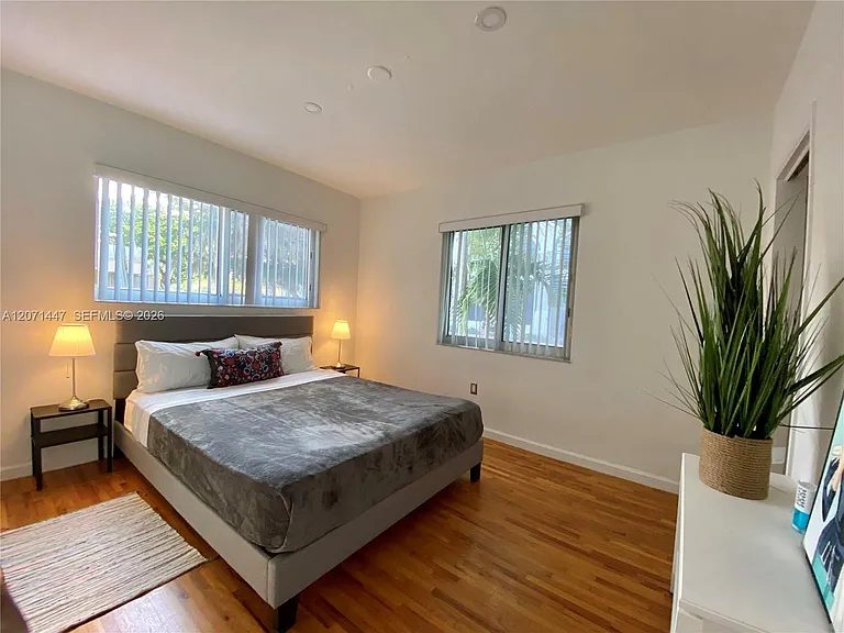 215 Antilla Ave #1 — Photo 4