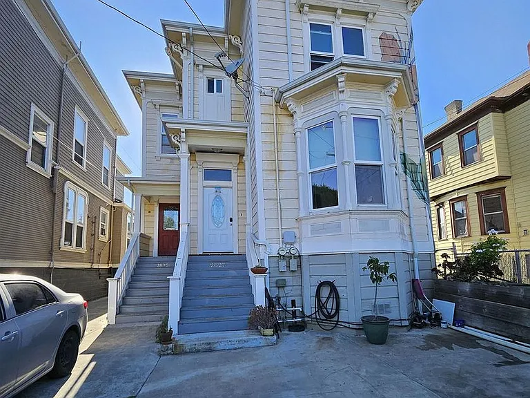2825 Market St #2823 — Photo 1