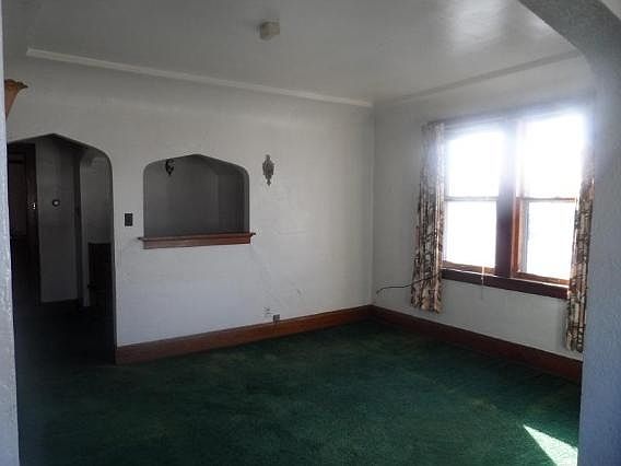 2nd image of 2628 N Hubbard St