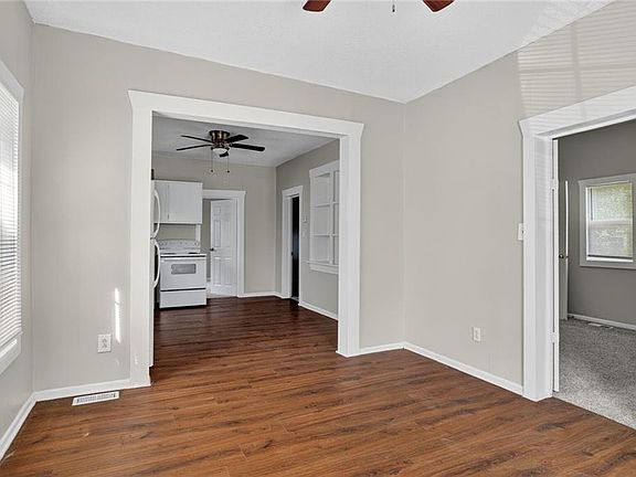 2nd image of 2508 Bales Ave