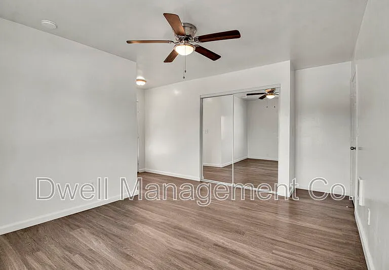 9105 Rosedale Dr — Photo 11
