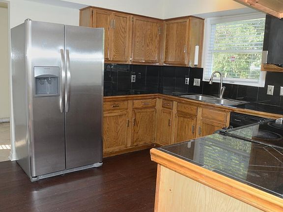 2nd image of 7100 Brigmore Dr