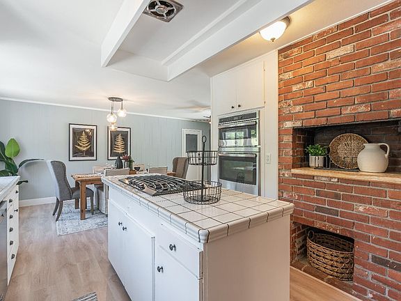 5th image of 6118 Batesole Drive