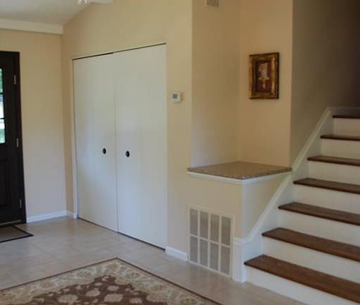 4th image of 5224 Whispering Oak Ln