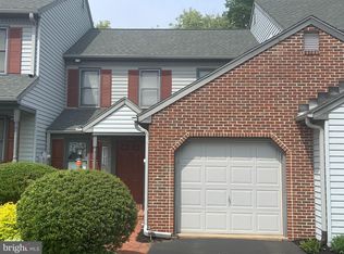 242 Sand Ct, Ephrata, PA 17522