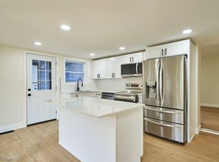 1828 Spade Ave, Akron, OH 44312