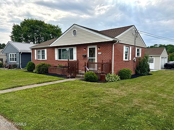 2nd image of 714 N 10th St