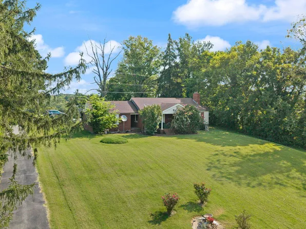 702 Rogers Rd, Lancaster, KY 40444
