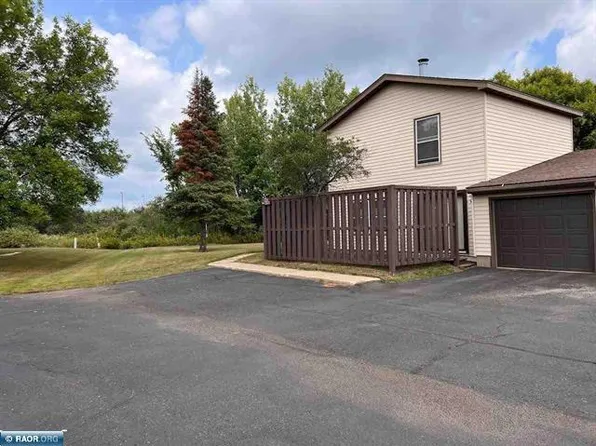 1224 Cedar Ln, Virginia, MN 55792