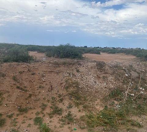 3rd image of LOT 28/palo Vis