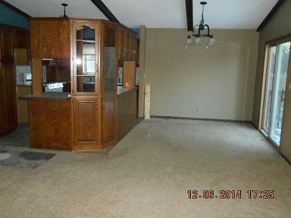 3rd image of 2418 78th Ct N