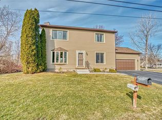 5 Bennett Rd, Hilton, NY 14468