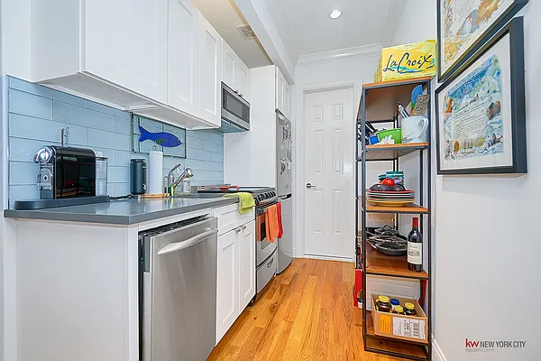 Rented by Keller Williams NYC | media 21