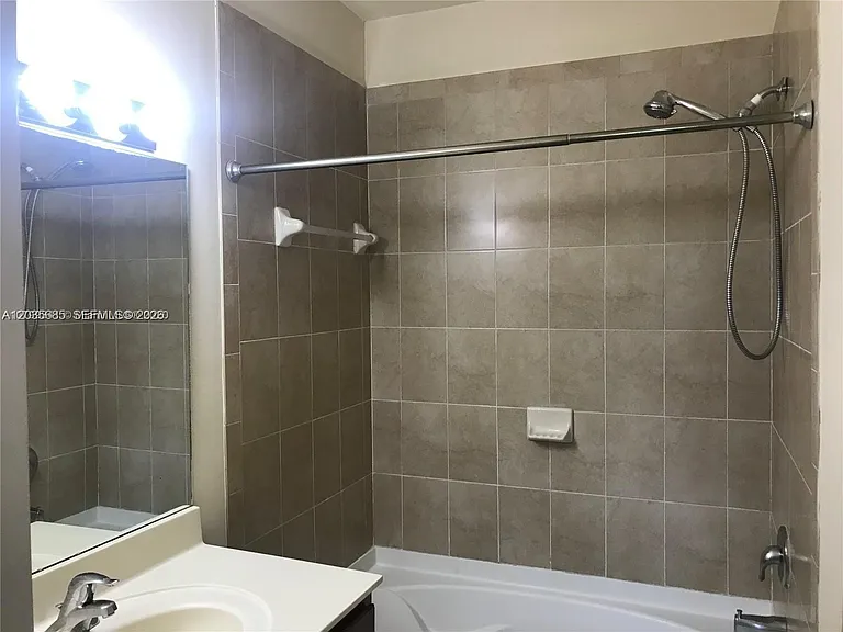 8900 NW 97th Ave #212 — Photo 9