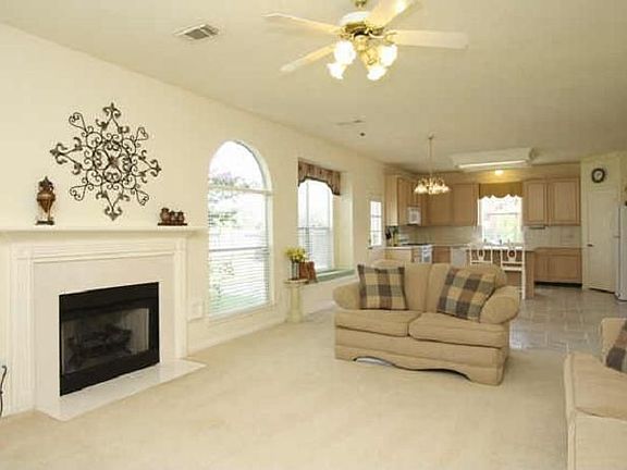 5th image of 8211 Fairgrove Park Ct
