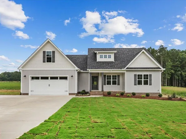1556 Shortleaf Trl, Spring Hope, NC 27882