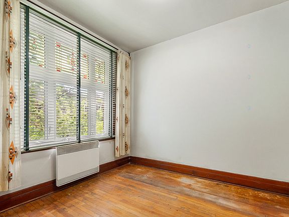 5th image of 4427 Rue Garnier