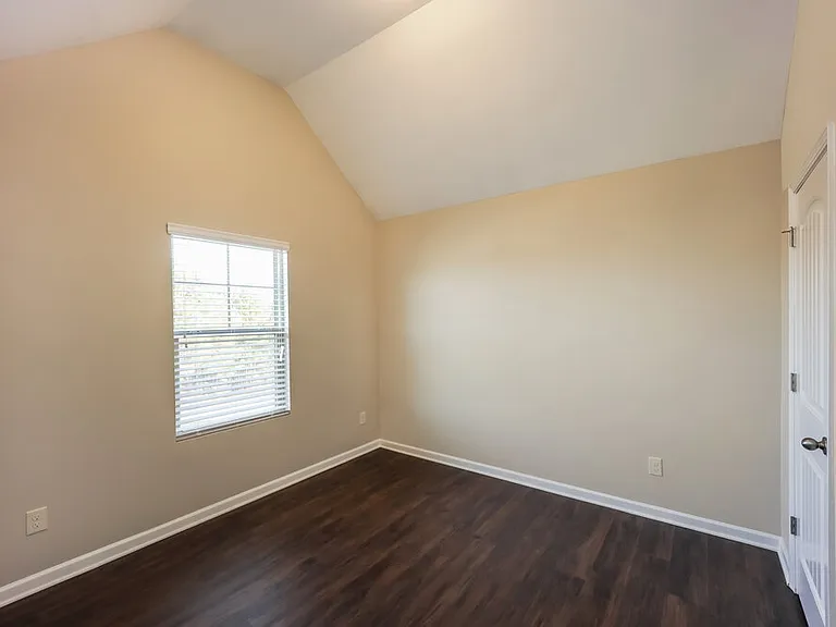 5259 Cantbury Way — Photo 13