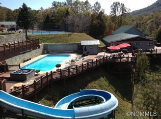 2420 Middle Fork Rd, Hendersonville, NC 28792