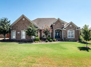 1556 McAfee Cir, Cabot, AR 72023