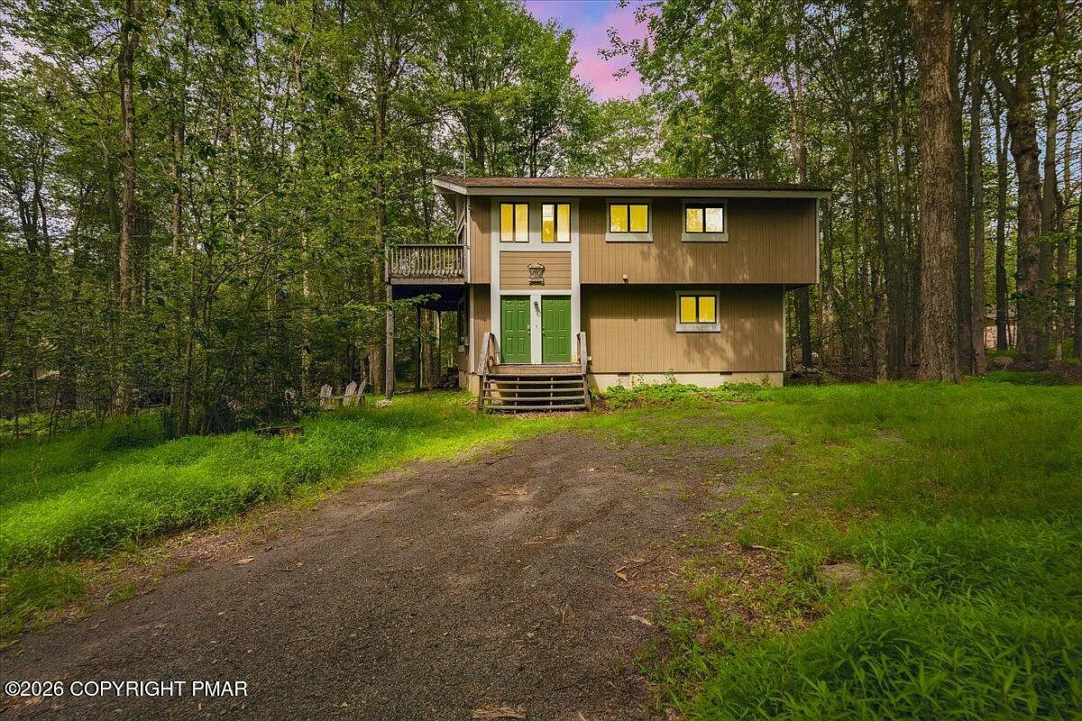 4121 Hemlock Trl photo 1