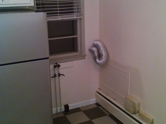 W/D Hookups in Kitchen