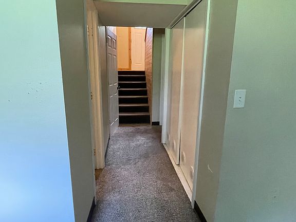 2nd image of 807 N Clark Ave