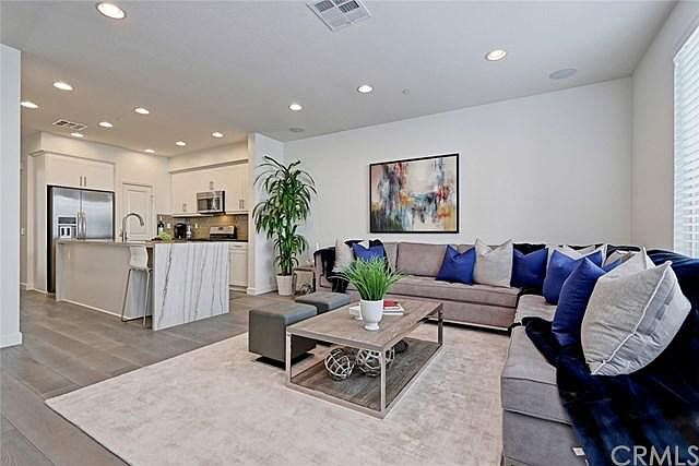 1st image of 5593 Palm Dr Unit 108