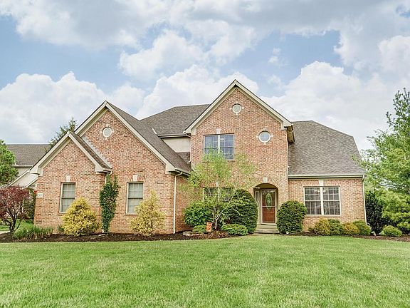 3rd image of 2651 Bayshore Ct